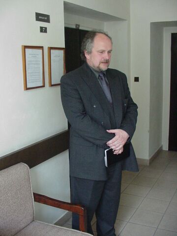 Jaroslav Grmolec před soudní síní